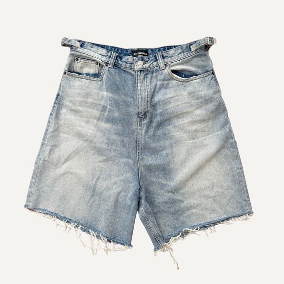 Size M - Balenciaga Men's Wide-Leg Denim Skater Shorts - Picture 1 of 8